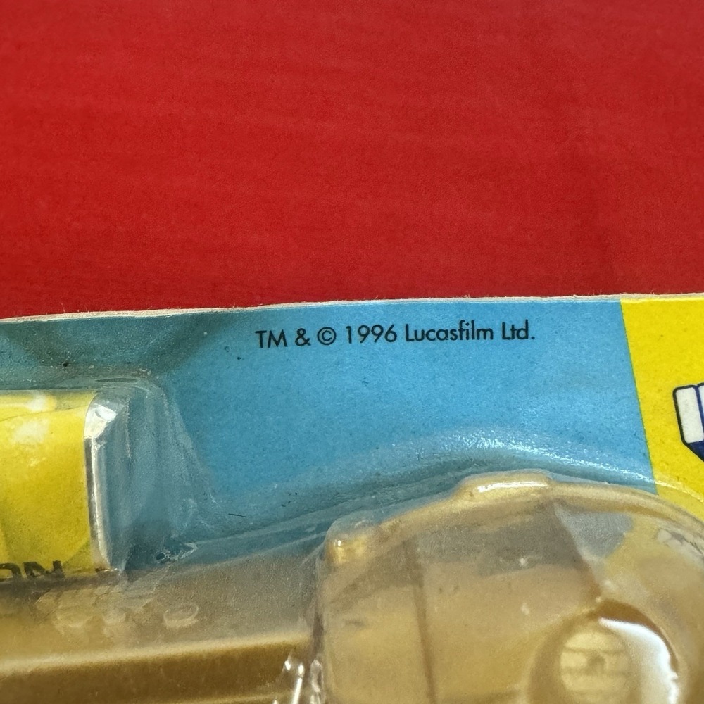 Vintage C-3PO PEZ Candy Dispenser Star Wars 1996 on Blue Card NEW In Sealed Pkg. - Picture 3 of 3